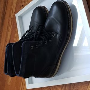 Boots sz 11 Aldo